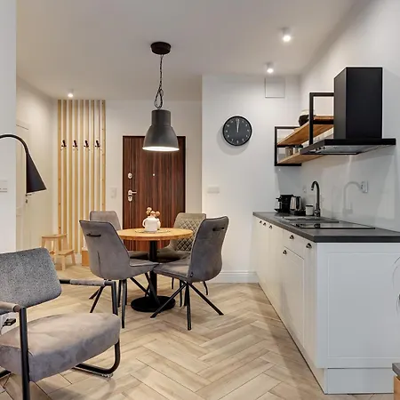 Aura III Apartments & Free Parking By Downtown Apartments Danzig Zimmer foto