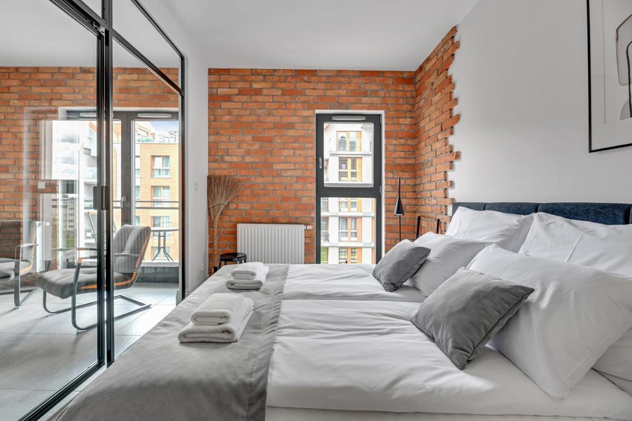 Aura Iii & Free Parking By Downtown Apartmán *