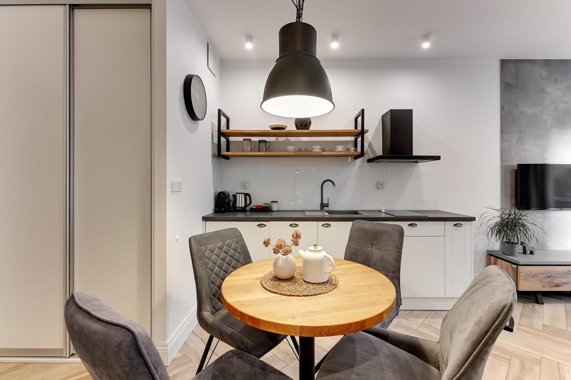 Aura Iii & Free Parking By Downtown Apartmán *